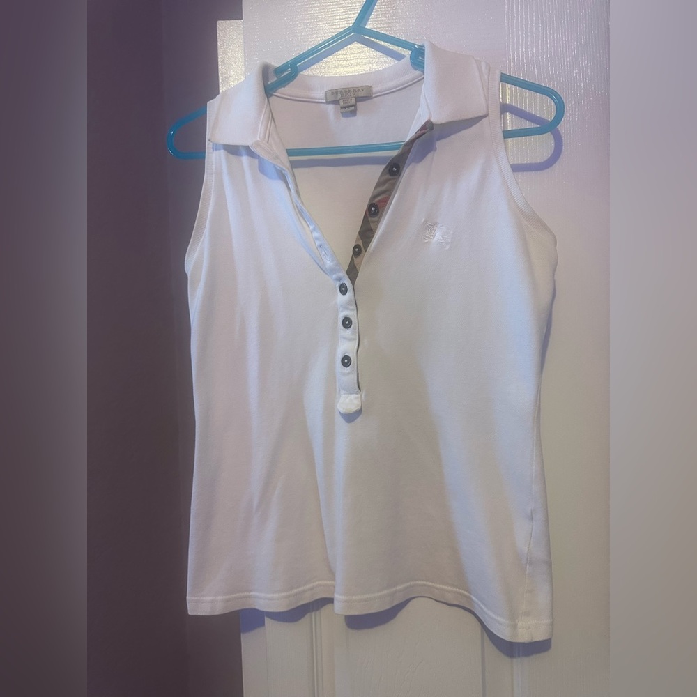 Burberry White Fitted Buttoned Polo Tank Top